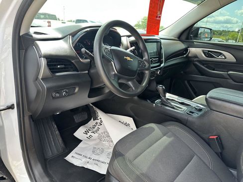 Used 2019 Chevrolet Traverse LS FWD image 19