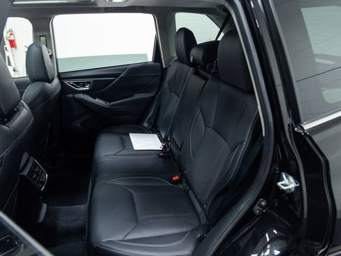 Used 2023 Subaru Forester Touring AWD/4WD image 24