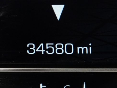 Used 2024 GMC Yukon AT4 image 20