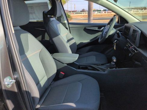New 2026 Kia Niro LX FWD image 29