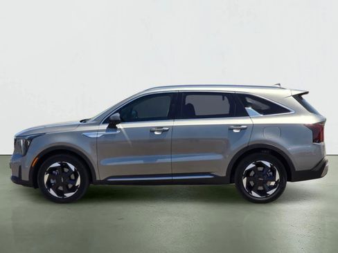 Used 2026 Kia Sorento EX AWD/4WD image 3