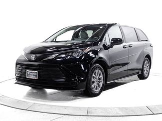 Certified 2026 Toyota Sienna LE video 3
