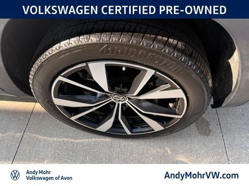 Used 2024 Volkswagen Atlas SEL Premium R-Line AWD/4WD image 12