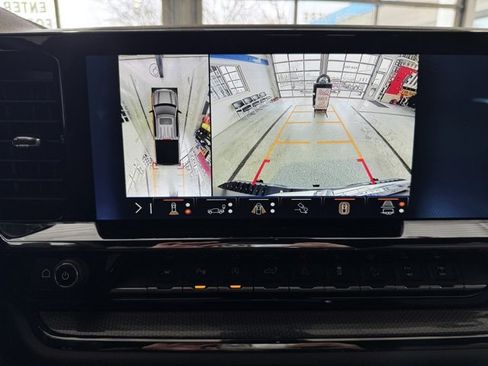 Used 2024 Chevrolet Silverado 1500 ZR2 w/ ZR2 Bison Edition image 24