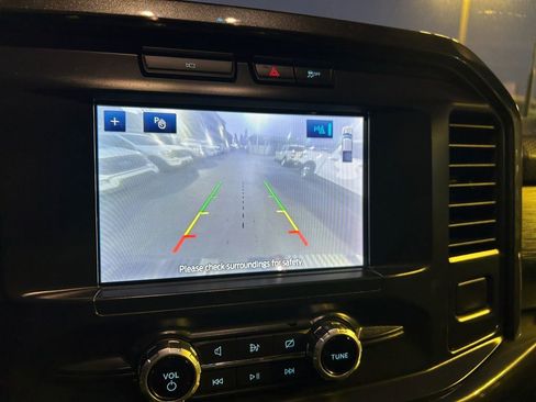 Used 2022 Ford F150 XLT w/ Equipment Group 301A Mid image 19