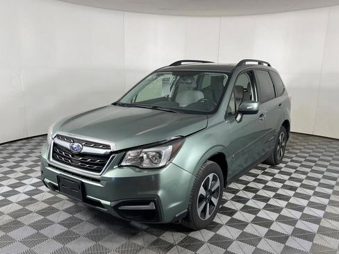 Used 2018 Subaru Forester 2.5i Premium image 1