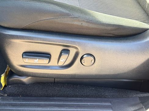 Used 2020 Toyota 4Runner SR5 image 27