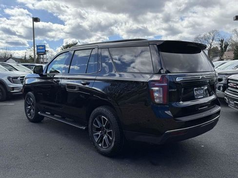 Used 2022 Chevrolet Tahoe Z71 w/ Luxury Package AWD/4WD image 5