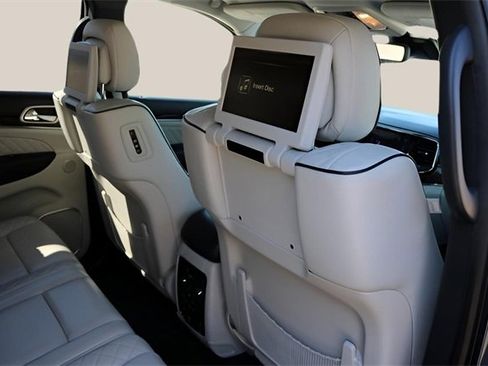 Used 2019 Jeep Grand Cherokee Summit image 19