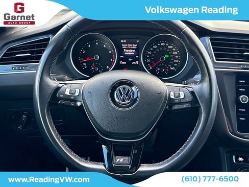 Used 2020 Volkswagen Tiguan S image 14