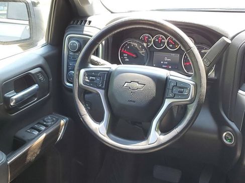 Used 2020 Chevrolet Silverado 1500 LT Trail Boss w/ Convenience Package AWD/4WD image 21