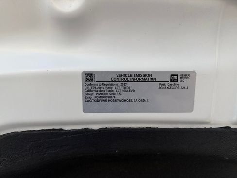 Used 2023 Chevrolet Equinox LT image 26