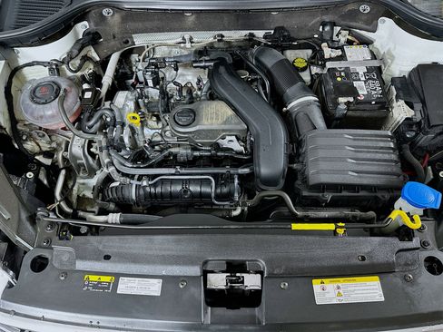 Used 2024 Volkswagen Taos S image 27