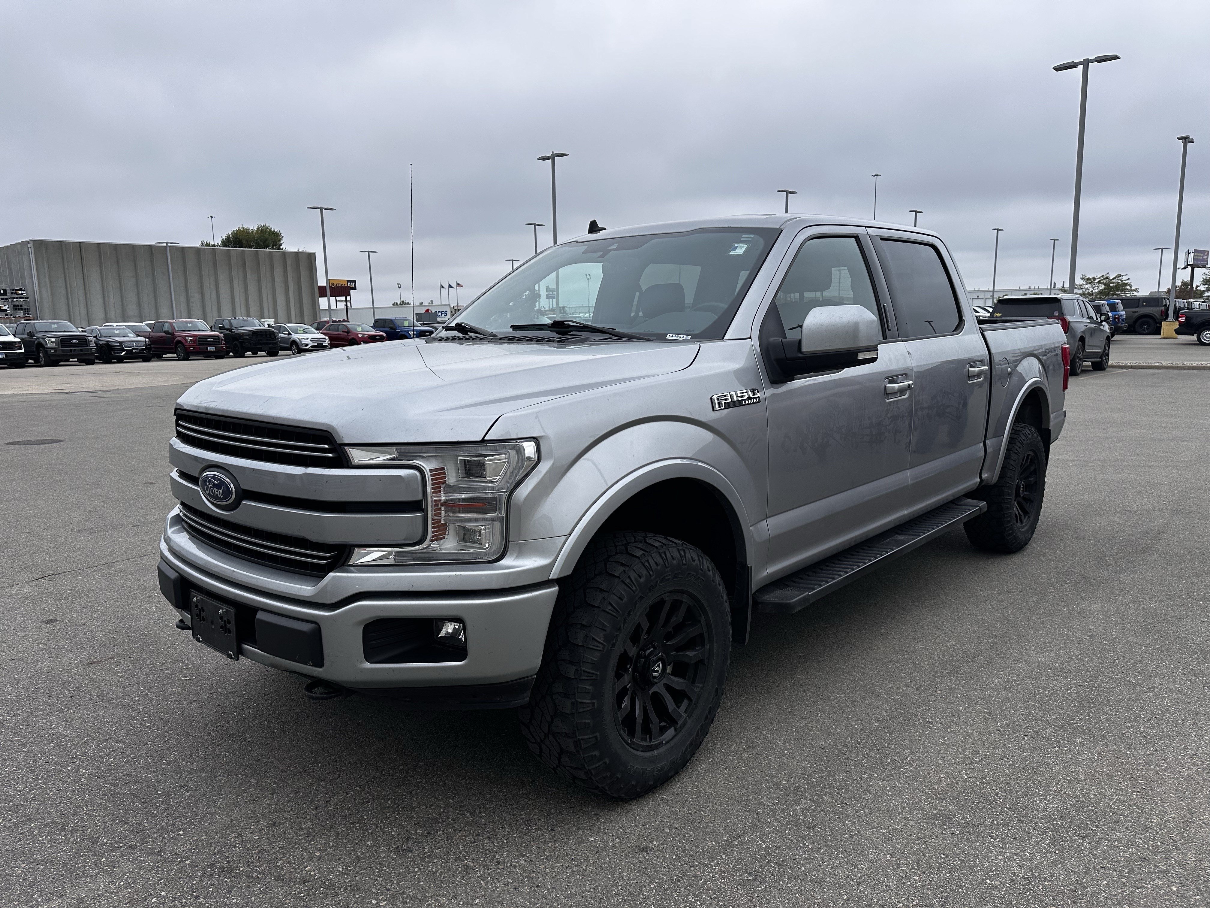 Used 2020 Ford F150 Lariat w/ Equipment Group 502A Luxury AWD/4WD image 3