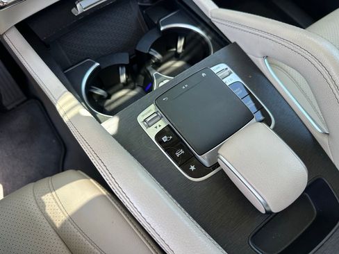 Used 2020 Mercedes-Benz GLE 350 image 5