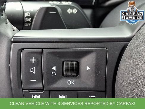 Used 2025 Nissan Pathfinder SV FWD image 21