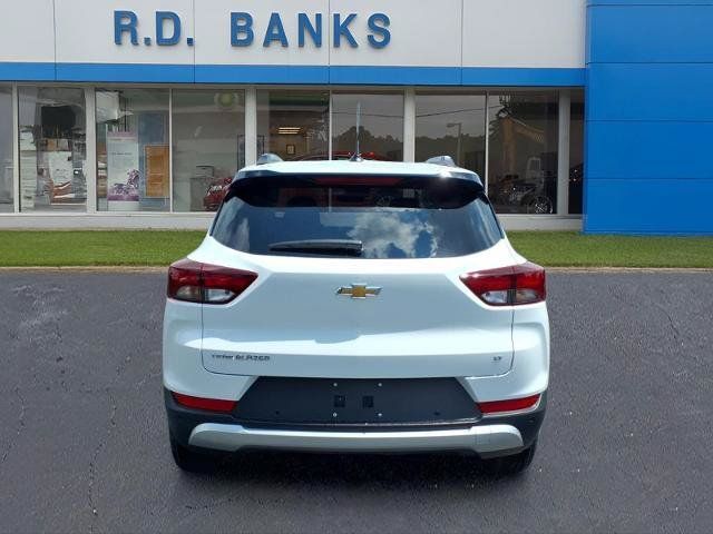 New 2026 Chevrolet TrailBlazer LT w/ Convenience Package FWD image 4
