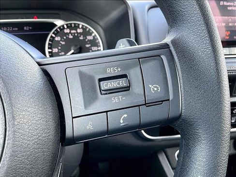 Used 2023 Nissan Rogue S FWD image 21