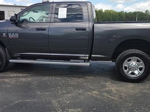 Used 2017 RAM 3500 Tradesman w/ Chrome Appearance Group image 5