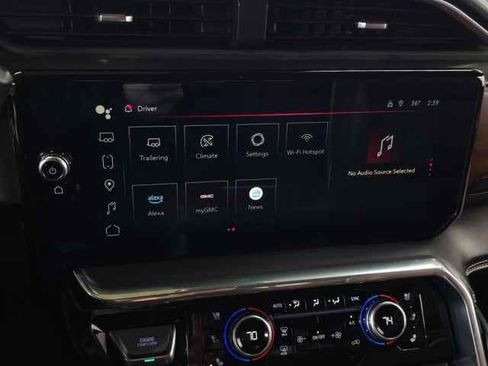 Used 2024 GMC Sierra 2500 Denali Ultimate w/ Max Trailering Package image 32