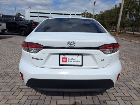 Used 2025 Toyota Corolla LE image 10