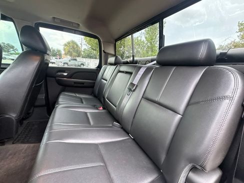 Used 2013 GMC Sierra 3500 SLT AWD/4WD image 8