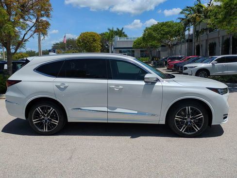 Certified 2026 Acura MDX SH-AWD w/ Advance Package image 3