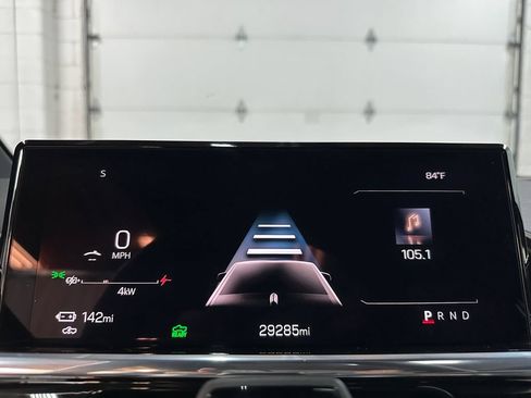Used 2025 GMC Sierra EV Denali AWD/4WD image 26