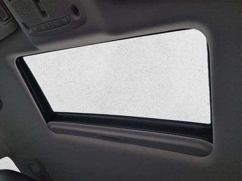 Used 2020 Nissan Armada Platinum w/ Captain's Chairs Package image 16