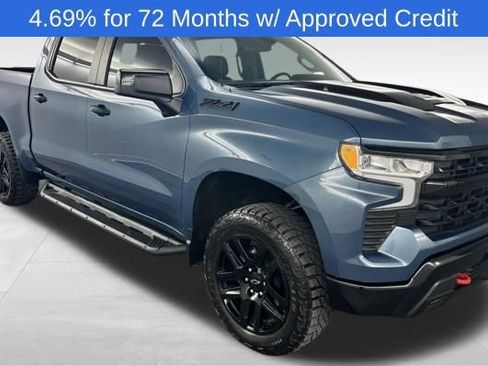 Used 2024 Chevrolet Silverado 1500 LT Trail Boss w/ Convenience Package II image 1