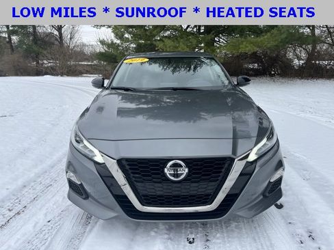 Used 2019 Nissan Altima 2.5 SR w/ SR Premium Package image 10