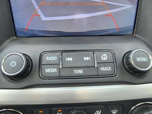 Used 2017 GMC Acadia SLT FWD image 12
