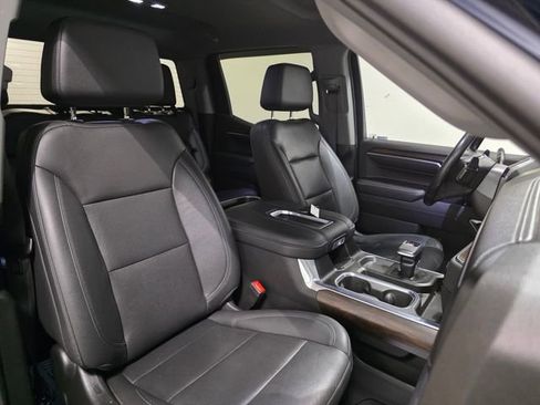 Certified 2022 GMC Sierra 1500 SLT w/ SLT Convenience Package image 33