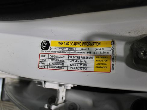 Used 2019 Chevrolet Silverado 2500 High Country w/ Duramax Plus Package image 40