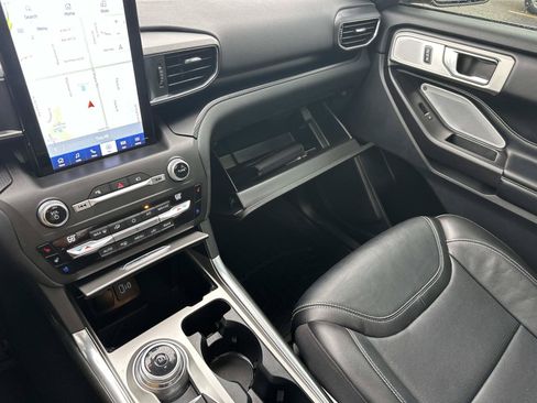 Used 2020 Ford Explorer ST w/ Premium Technology Package AWD/4WD image 31