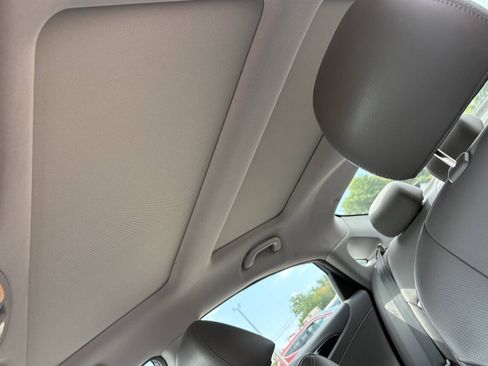 Used 2012 Hyundai Sonata Limited w/ Navigation Pkg FWD image 15