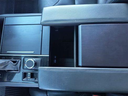 Used 2022 Toyota Tundra Platinum image 21