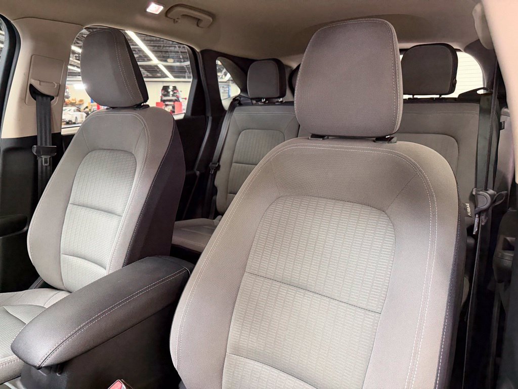 Used 2020 Ford Escape S AWD/4WD image 15