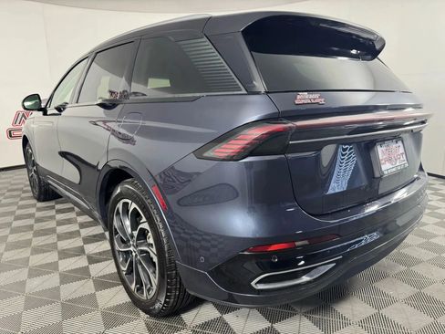 Used 2024 Lincoln Nautilus Reserve w/ Equipment Group 202A image 30