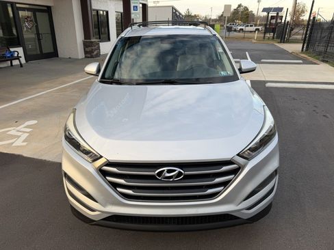 Used 2017 Hyundai Tucson SE image 9