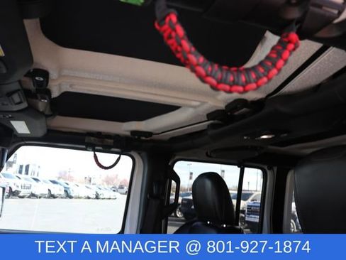 Used 2018 Jeep Wrangler Unlimited Rubicon image 16