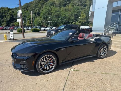 New 2025 Ford Mustang GT Premium image 38
