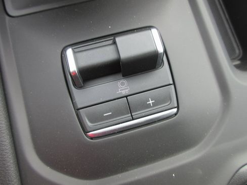 New 2026 GMC Sierra 1500 AT4 image 19