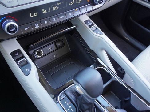 Used 2020 Kia Telluride EX image 20