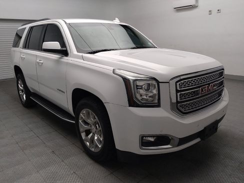 Used 2018 GMC Yukon SLE w/ SLE Value Package RWD image 13