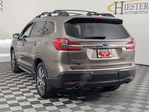 Used 2022 Subaru Ascent Limited w/ Technology Package image 5