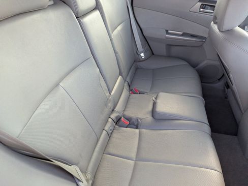 Used 2010 Subaru Forester 2.5X Limited image 13
