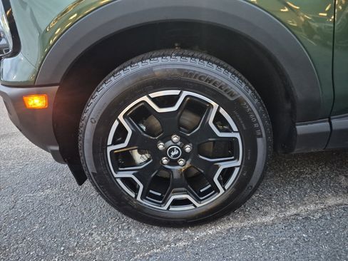 Certified 2025 Ford Bronco Sport Outer Banks w/ Outer Banks Tech Package+ image 8