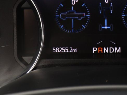 Used 2022 Ford F250 Platinum w/ FX4 Off-Road Package image 26