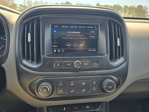 Used 2022 Chevrolet Colorado W/T image 20